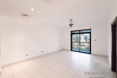 Apartment in Old Town, Dubai 2 bedrooms, 113.4 sq.m. № 42857 - photo 3