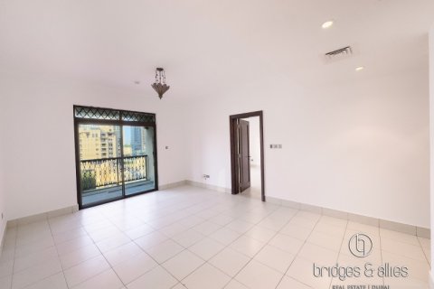 Apartment in Old Town, Dubai 2 bedrooms, 113.4 sq.m. № 42857 - photo 18
