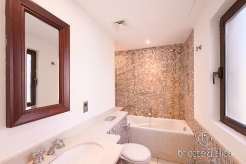 Apartment in Old Town, Dubai 2 bedrooms, 113.4 sq.m. № 42857 - photo 12