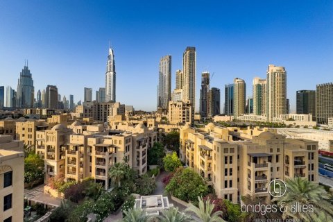 Apartment in Old Town, Dubai 2 bedrooms, 113.4 sq.m. № 42857 - photo 17