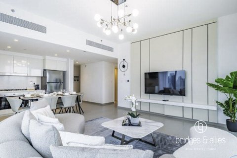 Apartamento en Downtown Dubai (Downtown Burj Dubai), Dubai, 3 dormitorios, 158.8 m², № 77283 - foto 2