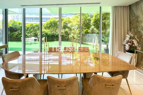 Купить квартиру в Serenia Residences The Palm, Пальма Джумейра, Дубай: 3 спальни, 486м², № 44124 - фото 2