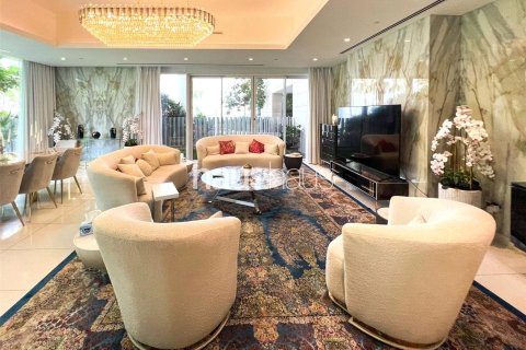 Купить квартиру в Serenia Residences The Palm, Пальма Джумейра, Дубай: 3 спальни, 486м², № 44124 - фото 3