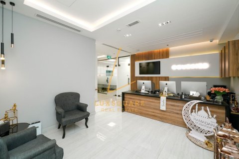 Office in Bay Square, Business Bay, Dubai 181 sq.m. № 105628 - photo 12