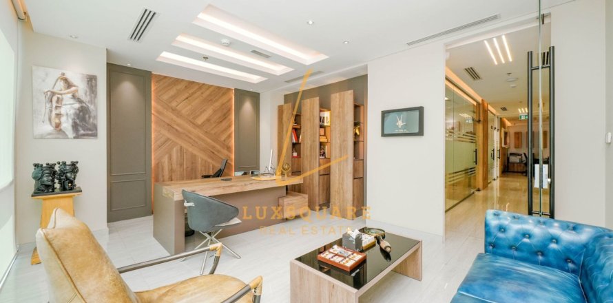 Office in Bay Square, Business Bay, Dubai 181 sq.m. № 105628
