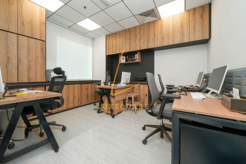 Office in Bay Square, Business Bay, Dubai 181 sq.m. № 105628 - photo 6