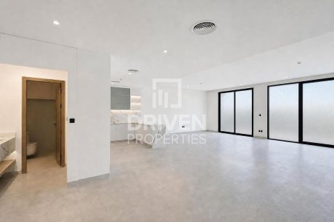 Townhouse in Dubai 3 bedrooms, 232.63 sq.m. № 140792 - photo 3