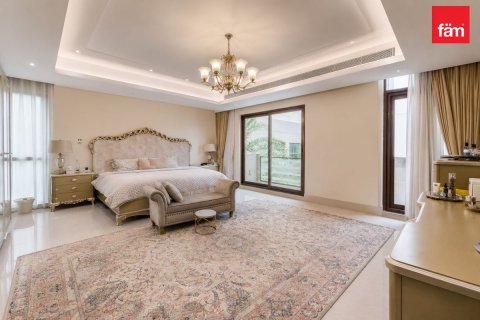 Купить виллу в Meydan, Дубай: 4 спальни, 307.5м², № 109816 - фото 17