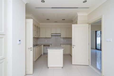 Villa in Arabian Ranches 2, Dubai 4 bedrooms № 2327 - photo 6