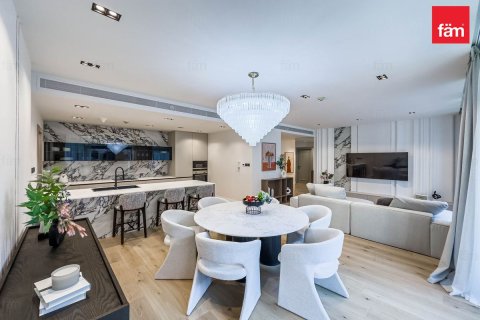 Apartamento en Al Wasl, Dubai, 2 dormitorios, 158.6 m², № 72215 - foto 1