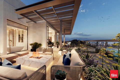Villa en Dubai, 5 dormitorios, 790.1 m², № 72216 - foto 1