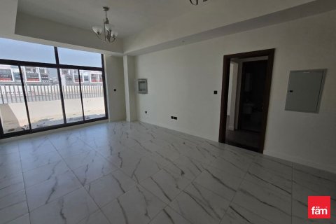 Townhouse in Dubai 4 bedrooms, 191 sq.m. № 72217 - photo 3