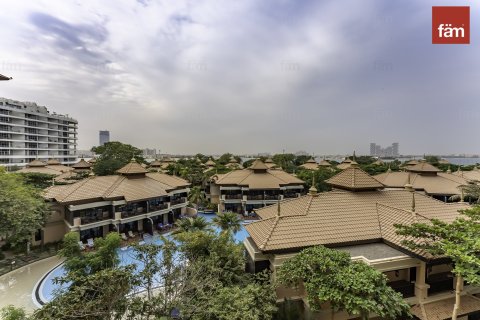 Apartment in Palm Jumeirah, Dubai 2 bedrooms, 162 sq.m. № 72214 - photo 21