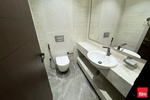 Apartment in Business Bay, Dubai 2 bedrooms, 124.4 sq.m. № 72218 - photo 20