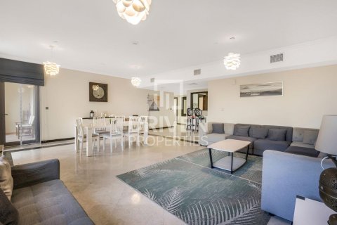 Apartment in Murjan, Jumeirah Beach Residence, Dubai 3 bedrooms, 201.6 sq.m. № 126860 - photo 3