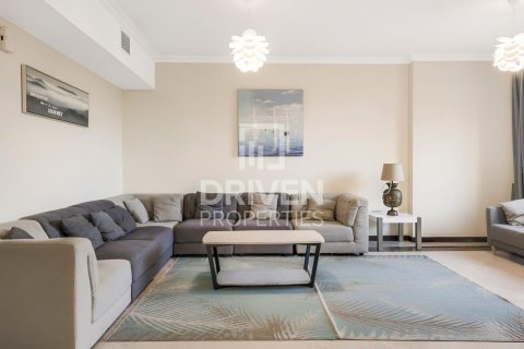 Apartment in Murjan, Jumeirah Beach Residence, Dubai 3 bedrooms, 201.6 sq.m. № 126860 - photo 4