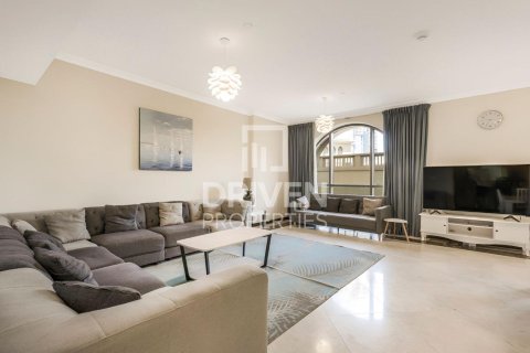 Apartment in Murjan, Jumeirah Beach Residence, Dubai 3 bedrooms, 201.6 sq.m. № 126860 - photo 5