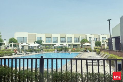 Villa in Dubai 3 bedrooms, 141 sq.m. № 46910 - photo 12