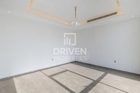 Villa in Al Barsha South, Al Barsha, Dubai 6 bedrooms, 2148.38 sq.m. № 127245 - photo 16
