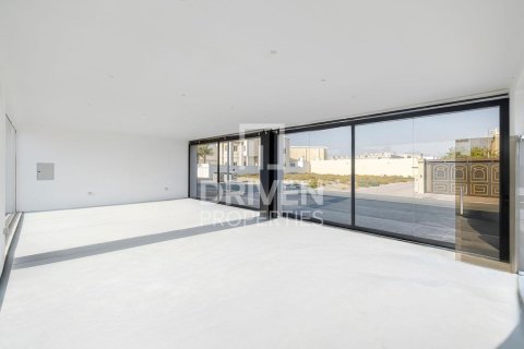 Villa in Al Barsha South, Al Barsha, Dubai 6 bedrooms, 2148.38 sq.m. № 127245 - photo 4
