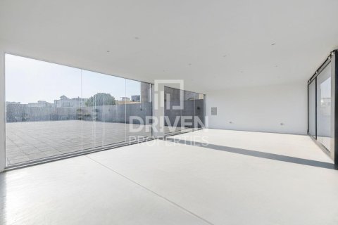 Villa in Al Barsha South, Al Barsha, Dubai 6 bedrooms, 2148.38 sq.m. № 127245 - photo 6