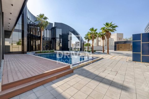 Villa in Al Barsha South, Al Barsha, Dubai 6 bedrooms, 2148.38 sq.m. № 127245 - photo 3