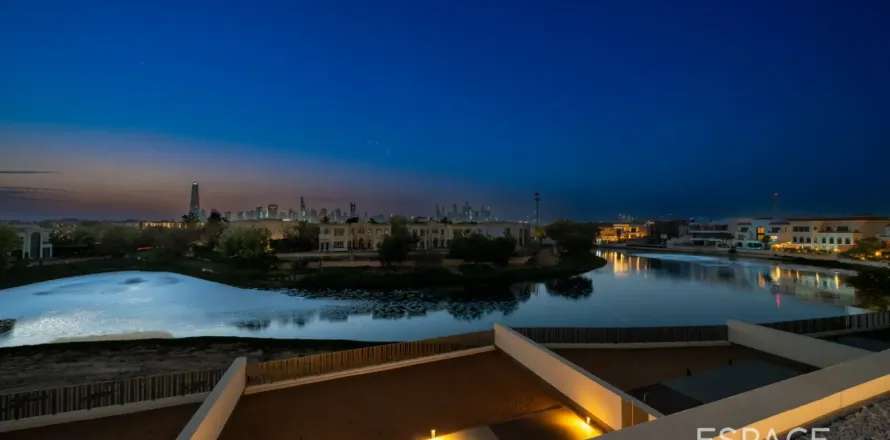 فيلا في Jumeirah Park, دبي 5 غرف نوم , 555 م² رقم 122552