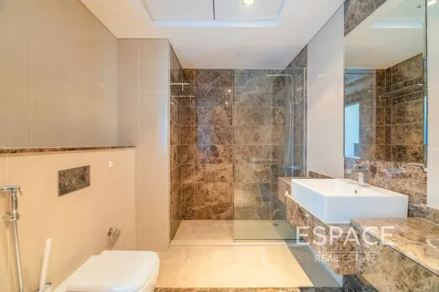 Купить квартиру в Дубай Марине, Дубай: 5 спален, 350м², № 122553 - фото 19