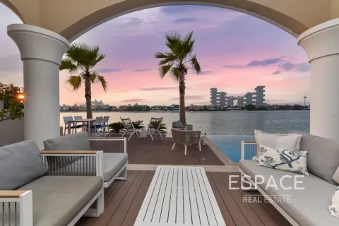 Villa in Palm Jumeirah, Dubai 3 bedrooms, 511 sq.m. № 122556 - photo 20