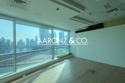 Oficina en Business Bay, Dubai, 165 m², № 56082