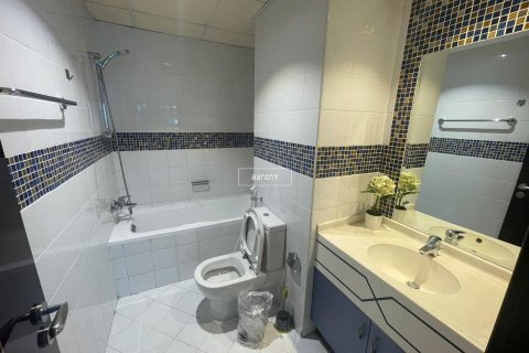 Apartamento en Jumeirah Lake Towers, Dubai, 1 dormitorio, 80.6 m², № 56085 - foto 9