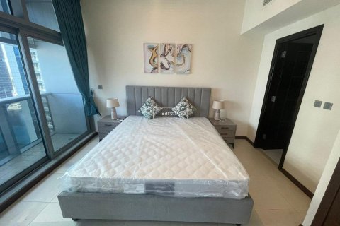 Apartamento en Jumeirah Lake Towers, Dubai, 1 dormitorio, 80.6 m², № 56085 - foto 4