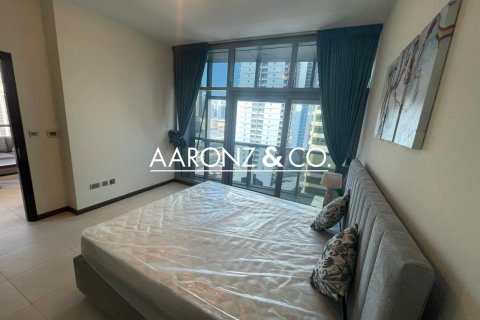 Apartment in Jumeirah Lake Towers, Dubai 1 bedroom, 81 sq.m. № 56085 - photo 5