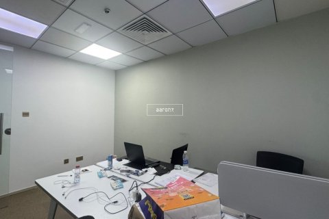 Снять в аренду офис в Бизнес-Бэе, Дубай: 74.3м², № 56081 - фото 4