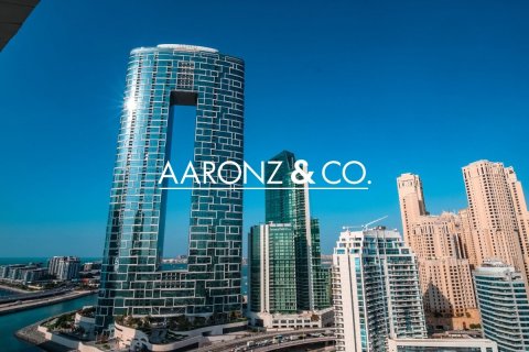 Apartment in KG Tower, Dubai Marina, Dubai 3 bedrooms, 257 sq.m. № 94549 - photo 30