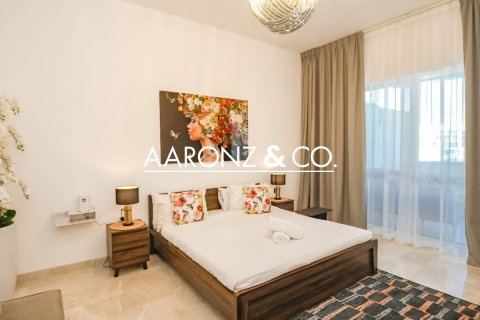 Apartment in KG Tower, Dubai Marina, Dubai 3 bedrooms, 257 sq.m. № 94549 - photo 8