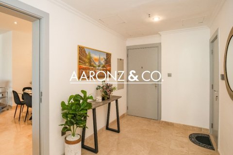 Apartment in KG Tower, Dubai Marina, Dubai 3 bedrooms, 257 sq.m. № 94549 - photo 6