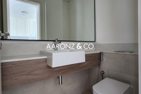 Снять в аренду виллу в Nara, The Valley, Дубай: 3 спальни, 174м², № 94546 - фото 13