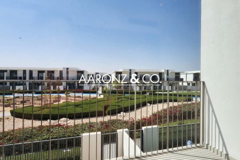 Снять в аренду виллу в Nara, The Valley, Дубай: 3 спальни, 174м², № 94546 - фото 17