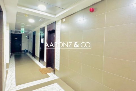 Apartment in Dubai Marina, Dubai 1 bedroom, 66 sq.m. № 94548 - photo 12