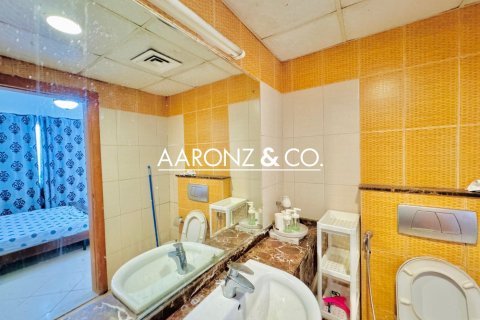 Купить квартиру в Дубай Марине, Дубай: 1 спальня, 66м², № 94548 - фото 7