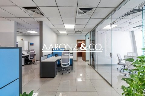 Office in Business Bay, Dubai 136 sq.m. № 94550 - photo 5