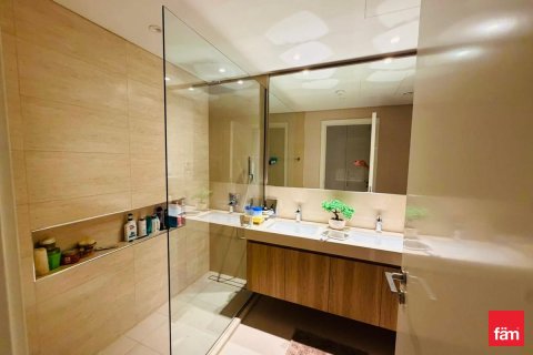 Apartment in Downtown Dubai (Downtown Burj Dubai), Dubai 3 bedrooms, 16114.8 sq.m. № 111883 - photo 11