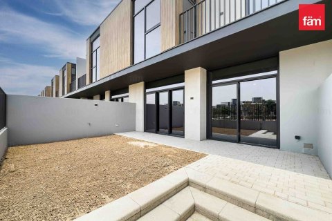 Снять в аренду таунхаус в Дубае: 3 спальни, 168м², № 64089 - фото 18