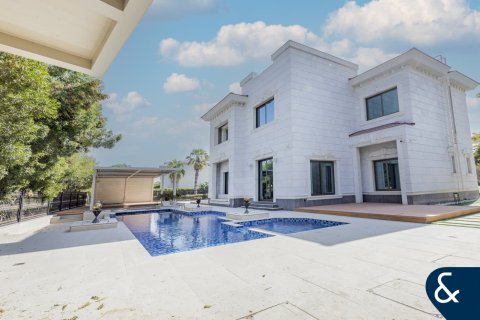 Villa en Jumeirah Islands, Dubai, 4 dormitorios, 557 m², № 79131 - foto 14