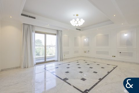 Villa en Jumeirah Islands, Dubai, 4 dormitorios, 557 m², № 79131 - foto 7
