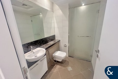 Снять в аренду квартиру в Bay Square, Бизнес-Бэй, Дубай: 1 спальня, 106м², № 79143 - фото 11