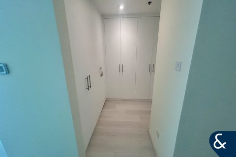 Снять в аренду квартиру в Bay Square, Бизнес-Бэй, Дубай: 1 спальня, 106м², № 79143 - фото 7