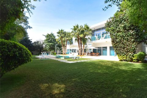Villa en Al Barari, Dubai, 4 dormitorios, 693 m², № 44749 - foto 17