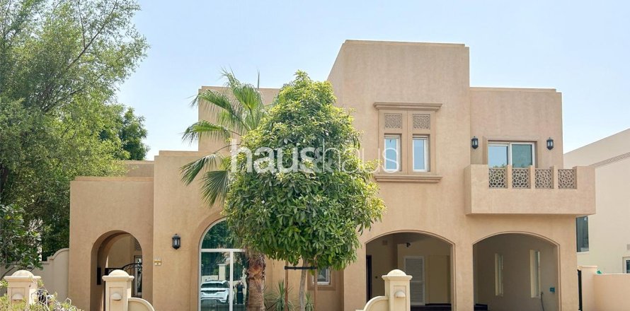 فيلا في المرابع العربية, دبي 5 غرف نوم , 709 م² رقم 44754
